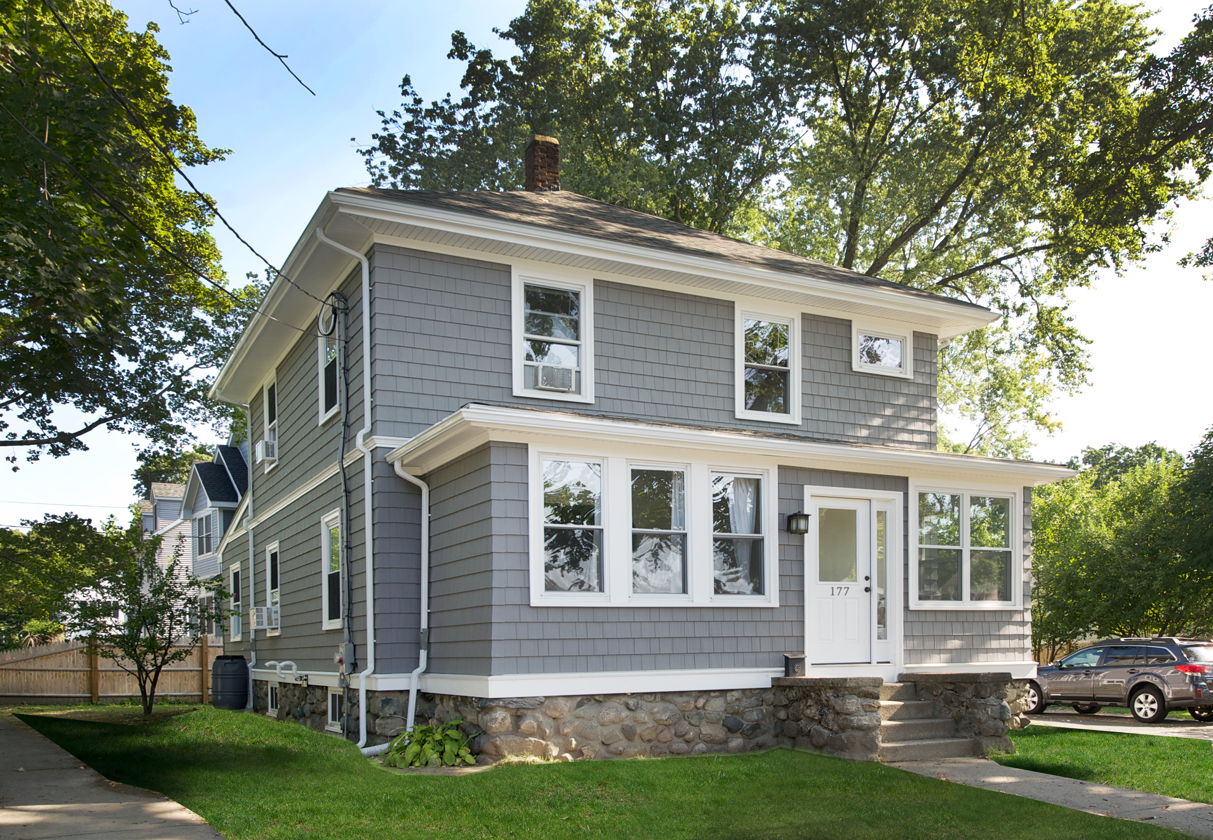 CertainTeed Monogram Pacific Blue SIding - Transitional - Exterior - New  York - by Ckg Contractors Inc